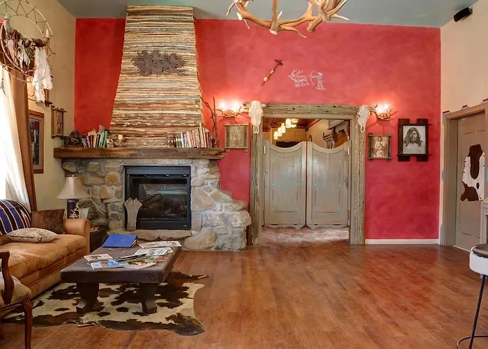 Monument Guest Ranch Station touristique 4*